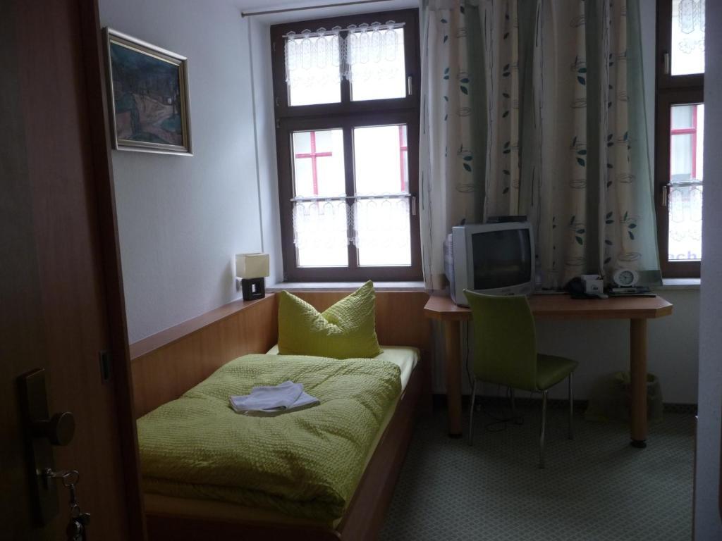 Kerkermeister Pension Ауербах Екстериор снимка